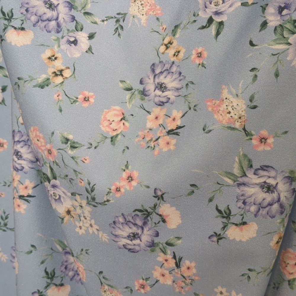 Iris light blue floral sleeveless cowl neck fitted midi dress - Picture 9 of 13